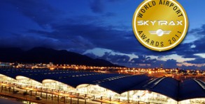 Hong Kong International wins the 2011 Airport of the Year award
