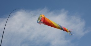 High winds delay flights in the US this week