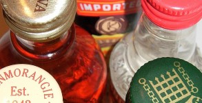 A tiny bottles theft this week made it into the weekly airport news.