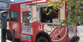New York style food trucks coming to airports?