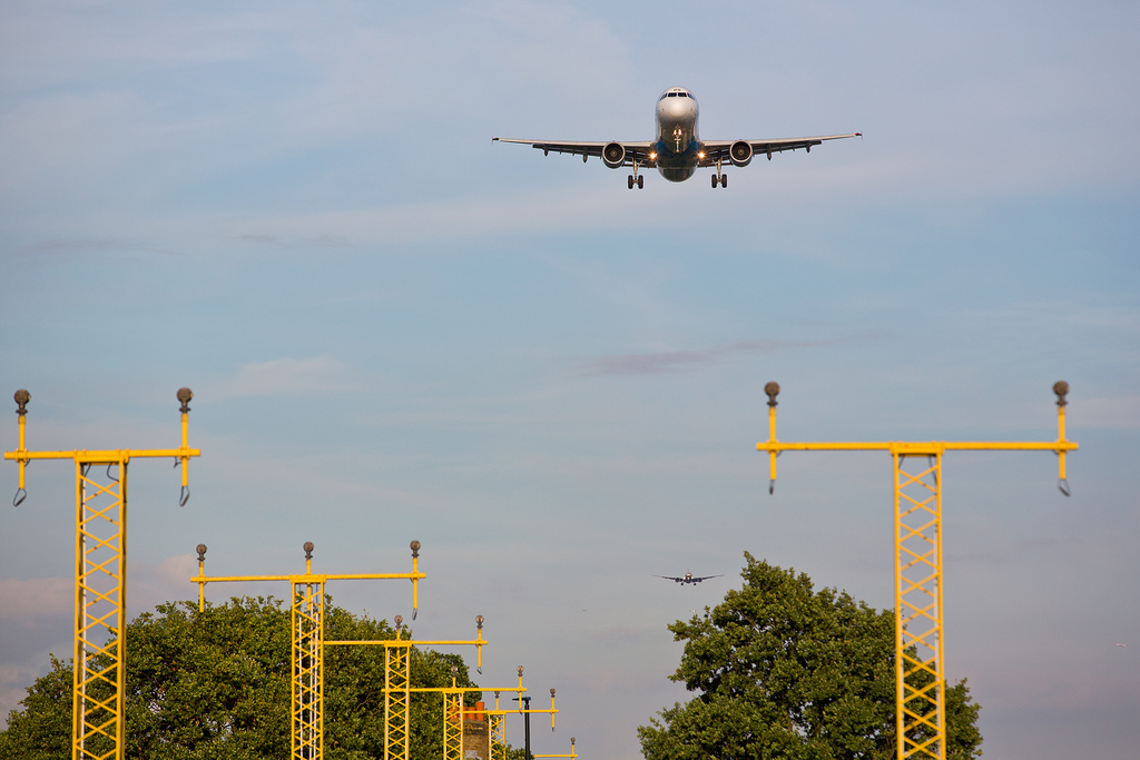 This week: Heathrow gets the green light, Jet Blue's rooftop lounge & more